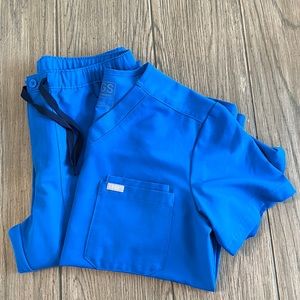 Figs. Small set. Blue.